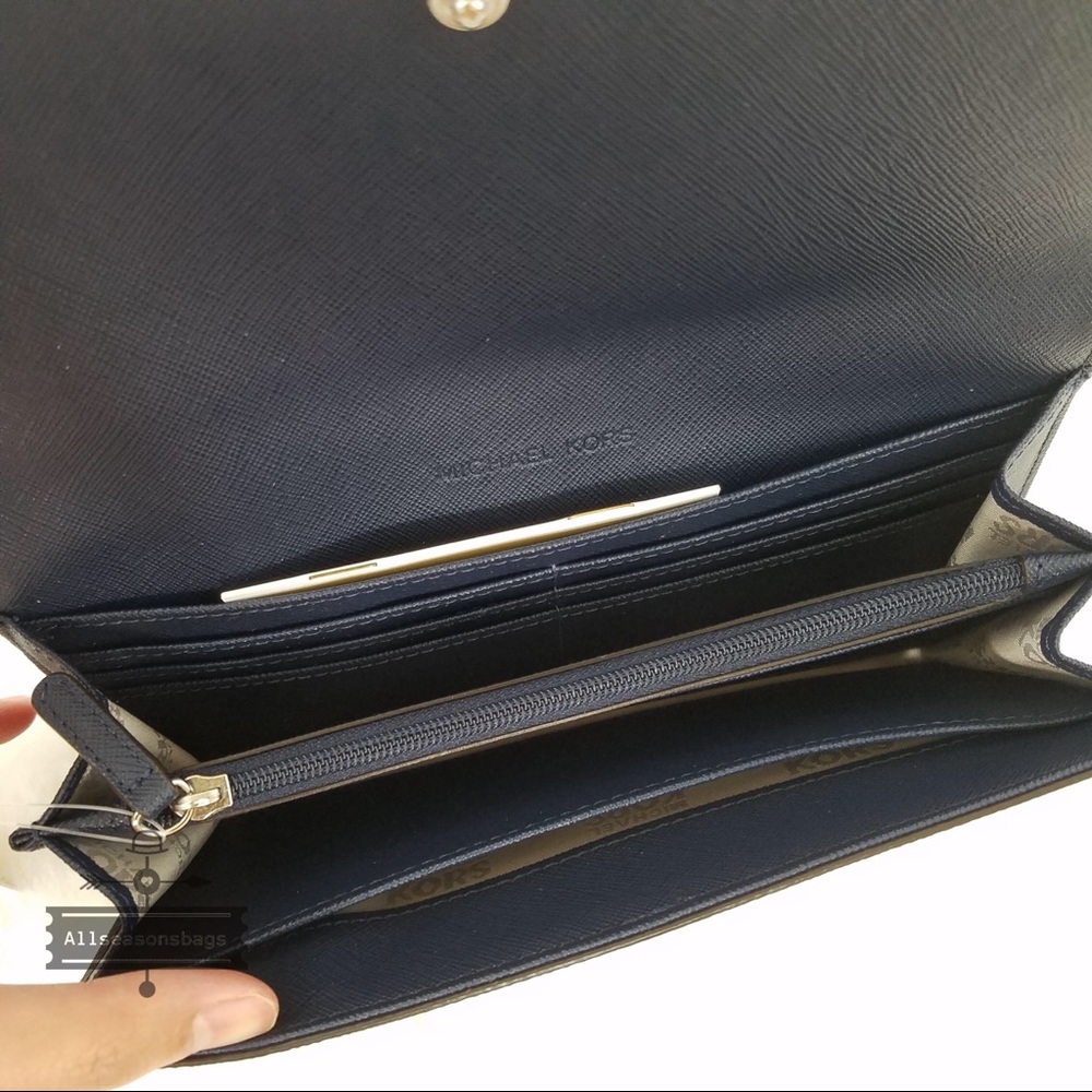 Michael Kors Jet set Carryall Wallet navy Vanilla - Picture 4 of 6